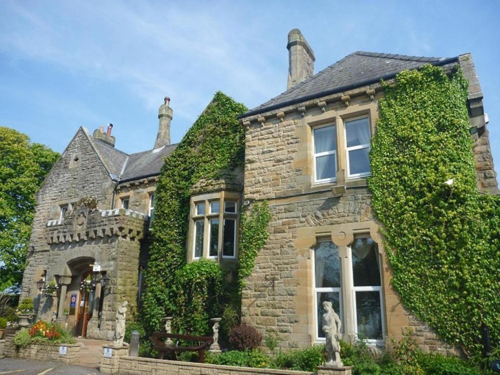 Hunday Manor Country House Hotel Workington Exterior photo